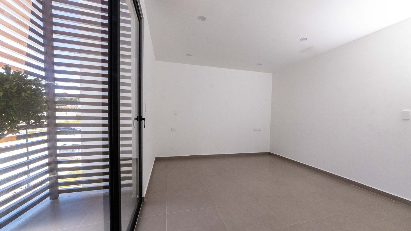 recamara principal balcon de modelo reforma 1 I de desarrollo inmobiliario residencial reforma en el estado de hidalgo pachuca mexico por frindsa desarrollador inmobiliario